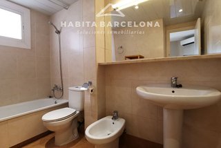 Piso en alquiler en Les Tres Torres en Barcelona