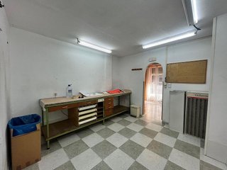 Local comercial en alquiler en La Granja en Zaragoza