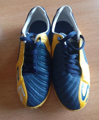 Zapatillas Fútbol Sala Umbro S5 Azul/Amarillo