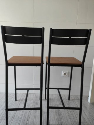 Taburetes Altos Metal y Madera