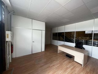 Nave industrial en alquiler en Las Tiesas en Villena