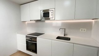 Piso en alquiler en Nueva Andalucía centro en Marbella