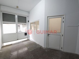 Local comercial en venta en Les Planes en Sant Joan Despí