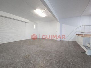 Local comercial en venta en Les Planes en Sant Joan Despí