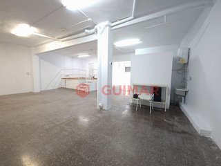 Local comercial en venta en Les Planes en Sant Joan Despí