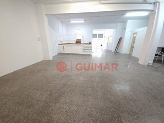 Local comercial en venta en Les Planes en Sant Joan Despí