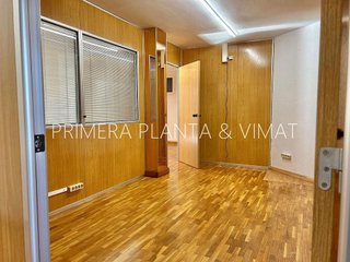 Oficina en venta en Centre en Mataró