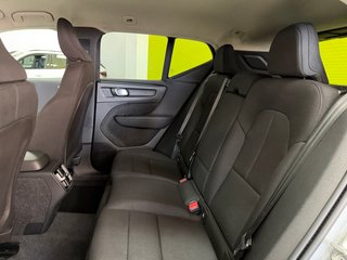Volvo XC40 Essential 4x2 2.0B3 2.0G 163CV Aut MHEV