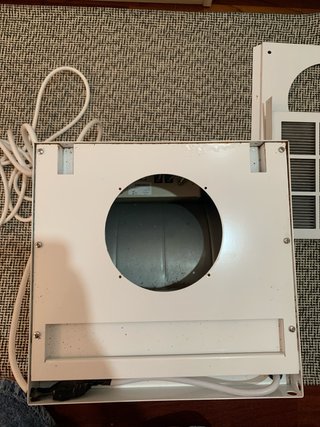 Máquina de ventilación mecánica blanca