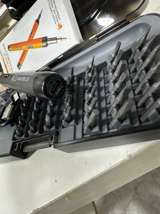Destornillador Eléctrico de Precisión 3.7V