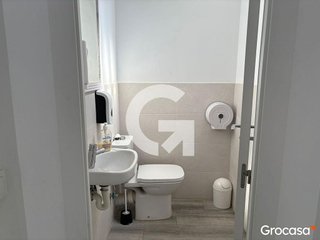 Local comercial en venta en El Gornal en Hospitalet de Llobregat, L´