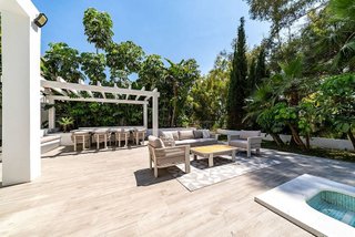 Chalet en alquiler en Los Naranjos - Las Brisas en Marbella