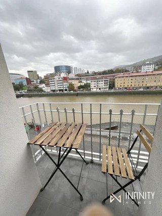 Piso en alquiler en San Pedro de Deusto-La Ribera en Bilbao