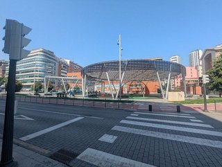Local comercial en alquiler en Basurtu en Bilbao