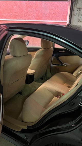 Lexus IS 220d