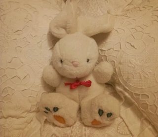 Lote de peluches: oso y conejos