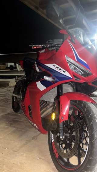 Honda CBR650R A2