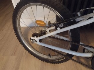 Bicicleta infantile bambino 20' Decathlon