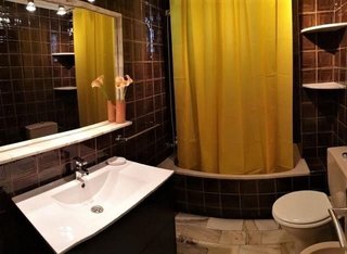 Piso en alquiler en Tres Huertas - El Torrejón - El Cerezo en Sevilla