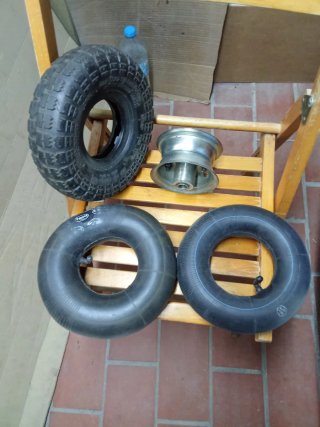 Rueda y cámaras para carretilla