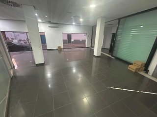 Local comercial en alquiler en Gelves