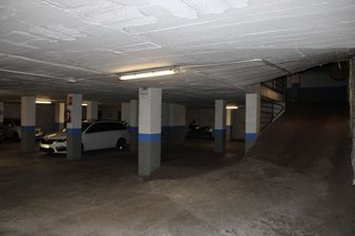 Garaje en venta en Eixample Nord – La Devesa en Girona