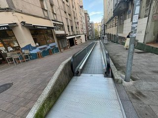 Oficina en venta en Cuatro Caminos en Santander