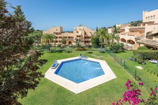 Piso en alquiler en Elviria en Marbella