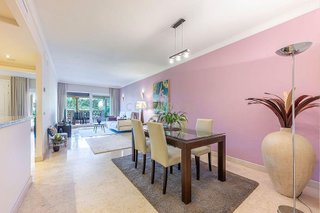 Piso en alquiler en Elviria en Marbella