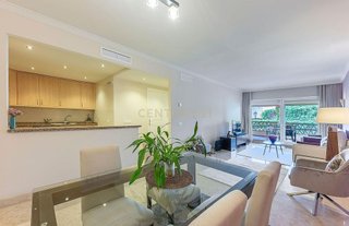 Piso en alquiler en Elviria en Marbella
