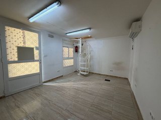 Local comercial en alquiler en Fuente del Berro en Madrid