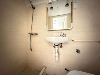 Local comercial en alquiler en Fuente del Berro en Madrid