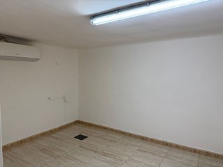 Local comercial en alquiler en Fuente del Berro en Madrid