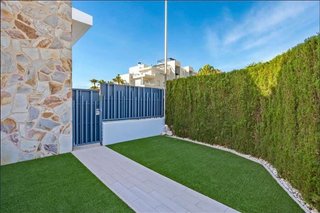 Casa adosada en venta en Los Balcones - Los Altos del Edén en Torrevieja