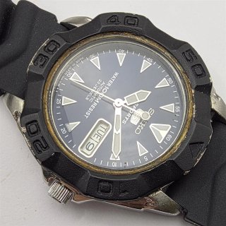 Reloj Seiko 5 Sports Automático Día Fecha