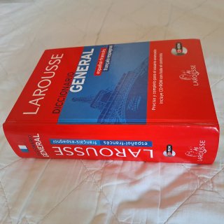 Diccionario Larousse español-francés y francés-esp