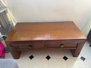 Mueble de madera vitrina expositor