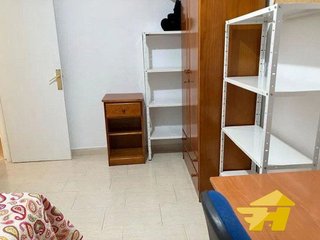 Piso en alquiler en Ciudad Jardín - Zoco en Córdoba