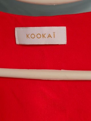 Vestido cruzado Kookaï flores rojo talla 42