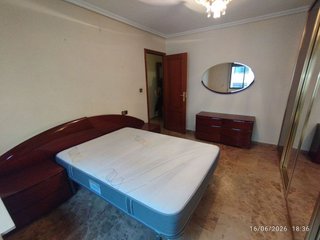 Piso en alquiler en Hospital en Jaén