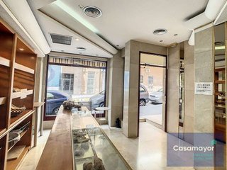 Local comercial en alquiler en Ensanche - Diputación en Alicante