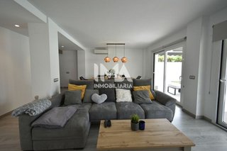 Chalet en alquiler en Montepilar en Eliana (l´)