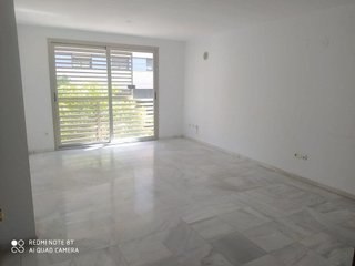 Piso en alquiler en Huerta de la Reina - Trassierra en Córdoba