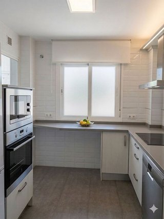 Piso en alquiler en El Candado - El Palo en Málaga
