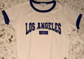 Camisetas Vintage de mujer con diseños.