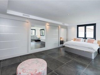 Chalet en alquiler en Los Naranjos - Las Brisas en Marbella