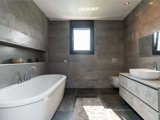 Chalet en alquiler en Los Naranjos - Las Brisas en Marbella