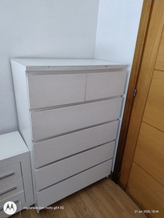 Cómoda Malm Ikea Beige/Blanco