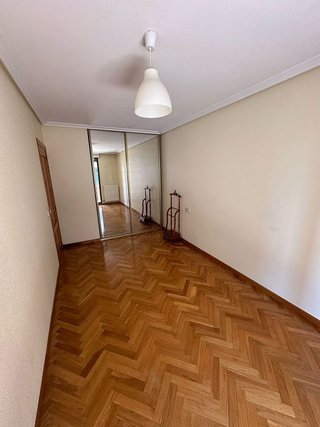 Piso en alquiler en Barañain