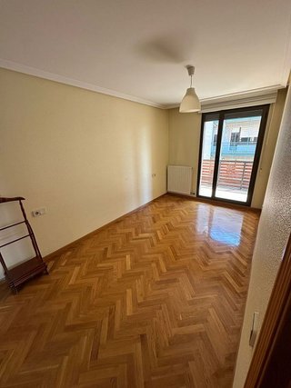 Piso en alquiler en Barañain